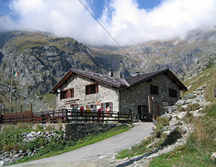 Rifugio Ciriè, hameau Pian della Mussa, Commune de Balme